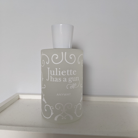 Other - Juliette has a gun perfume - Anyway 100ml
